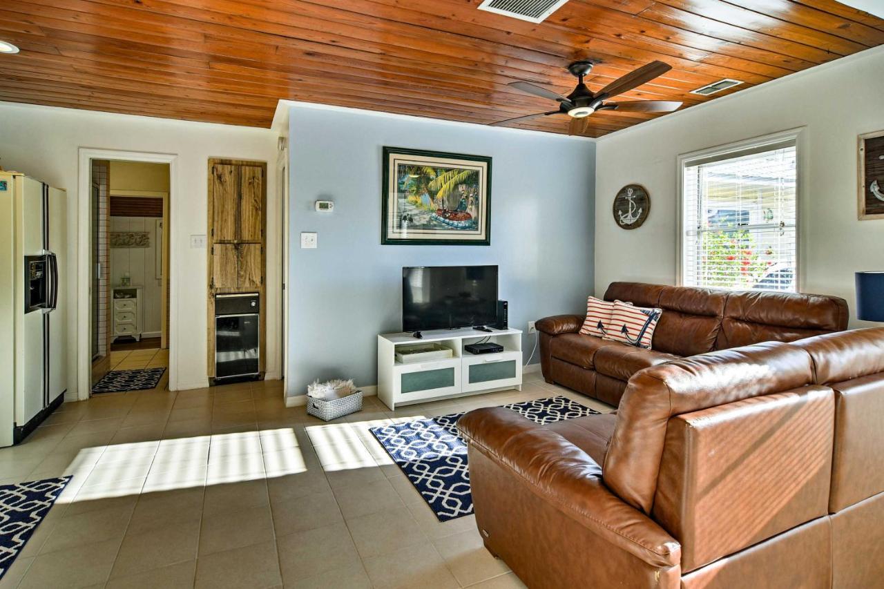Indian Shores Cottage With Cabana - Steps To Beach! Clearwater Beach Luaran gambar