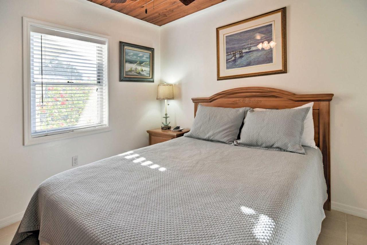 Indian Shores Cottage With Cabana - Steps To Beach! Clearwater Beach Luaran gambar